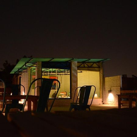 Hostelavie - Varanasi Exterior photo